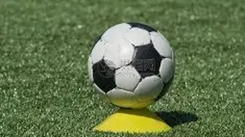 [奇才对阵骑士战败，米切尔狂砍33分5助攻]