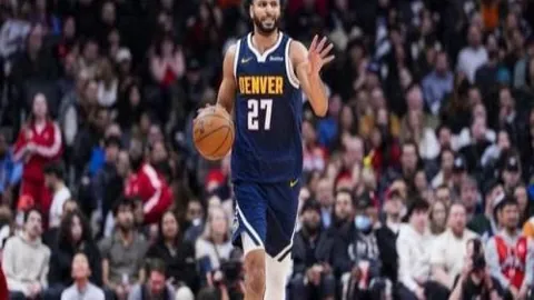 上海久事在CBA常规赛中击败天津先行者