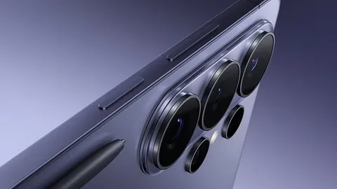 欧洲战场连冠脚步坚定，两队境遇大相径庭，究竟谁能拔得头筹？