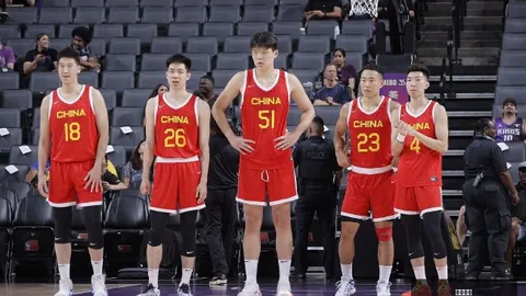 体育品牌电竞联名活动，粉丝热情高涨